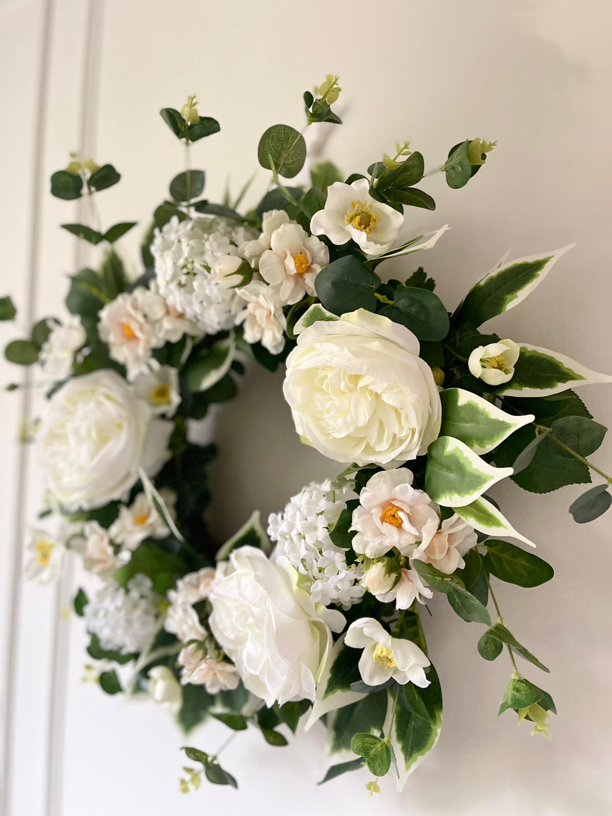 Faux Elegant Country Floral Wreath