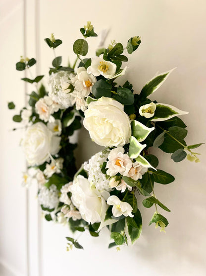 Faux Elegant Country Floral Wreath