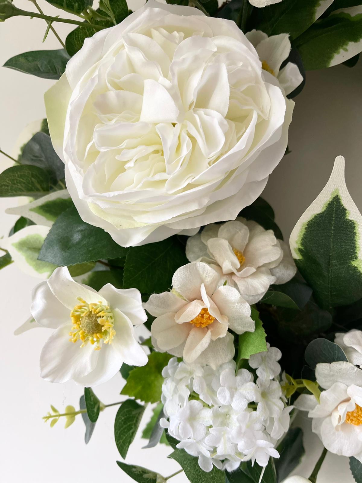 Faux Elegant Country Floral Wreath